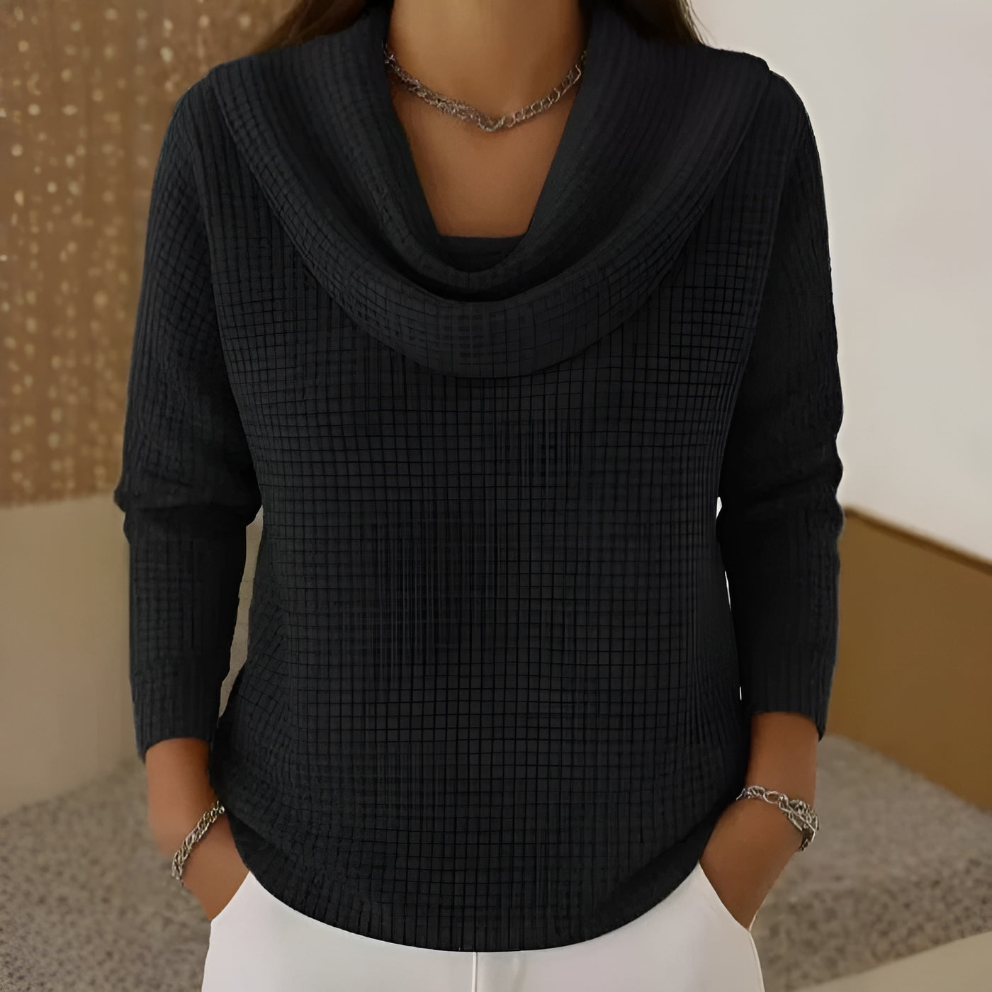 Manon™ – Pull Chaud en Maille Gaufrée à Col Bénitier Élégant